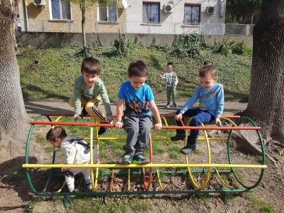 Игри на открито - ДГ Надежда - Плевен